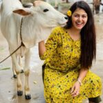 Monal Gajjar Instagram – Jai shri krishna 🥰🤗🐮🥰🙏🐄