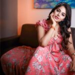 Monal Gajjar Instagram – Dill Kare dekhti rahu ….🥰😍🥰

👗💄👟📸🧿😍

Outfit- @divya_varun_official 
Accessories – @pretty.jewelbox
Styled by – @iamsaisaavreen @saisaavreenchowdary 
MUA – @ramesh.babu_makeupartist 
Hair – @chinnisrinu_stylist
📸 by – @photojamsbysan 
@sandeepthattai 
Assisted by – @pj_shanth

#photooftheday #instagood #ootd #follow4followback #instastyle #lookgoodfeelgood #monalgajjar #actor #indian #love #lifeisbeautiful #imqueen👸🏻👑