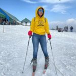 Monal Gajjar Instagram - 🥰 Do what you love🥰 Gulmarg Gondola 2nd Point