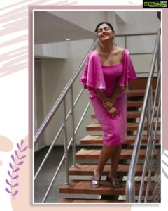 Monal Gajjar Instagram - “Your time is limited, 💝
so don’t waste it living someone else’s life.

🎉🥳💝🥳🎉

#love #life #enjoy #beyourself #bigboss #bosslady #actor #actorlife #bollywood #tollywood #faishon #style #loveyourself #monalgajjar #mmonalgajjar #imqueen👸🏻👑