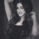 Mouni Roy Instagram - “If more of us valued food and cheer and song above hoarded gold, it would be a merrier world.” ― J.R.R. Tolkien 📸 @lensshot_photography_