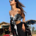 Mouni Roy Instagram -