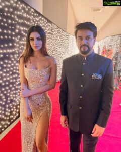 Mouni Roy Instagram - Congratulations #AnuragThakur @DrPramodPSawant for putting up an impeccable show! Excited to be a part of @IFFIGoa 🙌🏻❤️