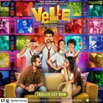 Mouni Roy Instagram - #repost @devenmunjal ・・・ Get your Vella squad together,10th Dec 2021👬👫 # Velle releasing at a cinema near you Trailer Out Now @abhaydeol @imouniroy @imkarandeol @anyasinghofficial @savantsinghpremi @vissheshh @devenmunjal @adffilms @intercutentertainment @zeemusiccompany @pvrpictures @rochakkohli @vayurus @sohailsen @siddharthgarima @yugbhusal @officialzakirhussain @rajeshkumar.official @anuraag_arora_official @pankajmatta_ @rathodjigie @arshitamalhotra_ @harishdinkar @you_r_ur_choices @anshulchobeydop In a special appearance ~ yours truely x