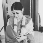 Mouni Roy Instagram - Today ~ Thiruvathira Is the nakshatra or the star of lord Shiva. It is believed that on this day, the Goddess Parvathi finally met Lord Shiva after her long penance and he took her as a Sahadharma Chaarini (equal partner) • • • 🌸After Satyanarayan Pooja🌸
