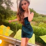 Mouni Roy Instagram - Heart so full🔆🔱 • • • Thank you @w_goa @rohiniyer for err’ything, we all so happy happy 💕