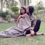 Mouni Roy Instagram - You love more, care more, achieve more, s more sensible and have the kindest most gorgeous heart. Sending you nothing but wishes for all of your dreams to become reality 🌹 Happyyyyy birthday my dearest Aashu @aashkagoradia I love to see you shine forevermore, here’s to you making your life beautiful err’yday Love you x