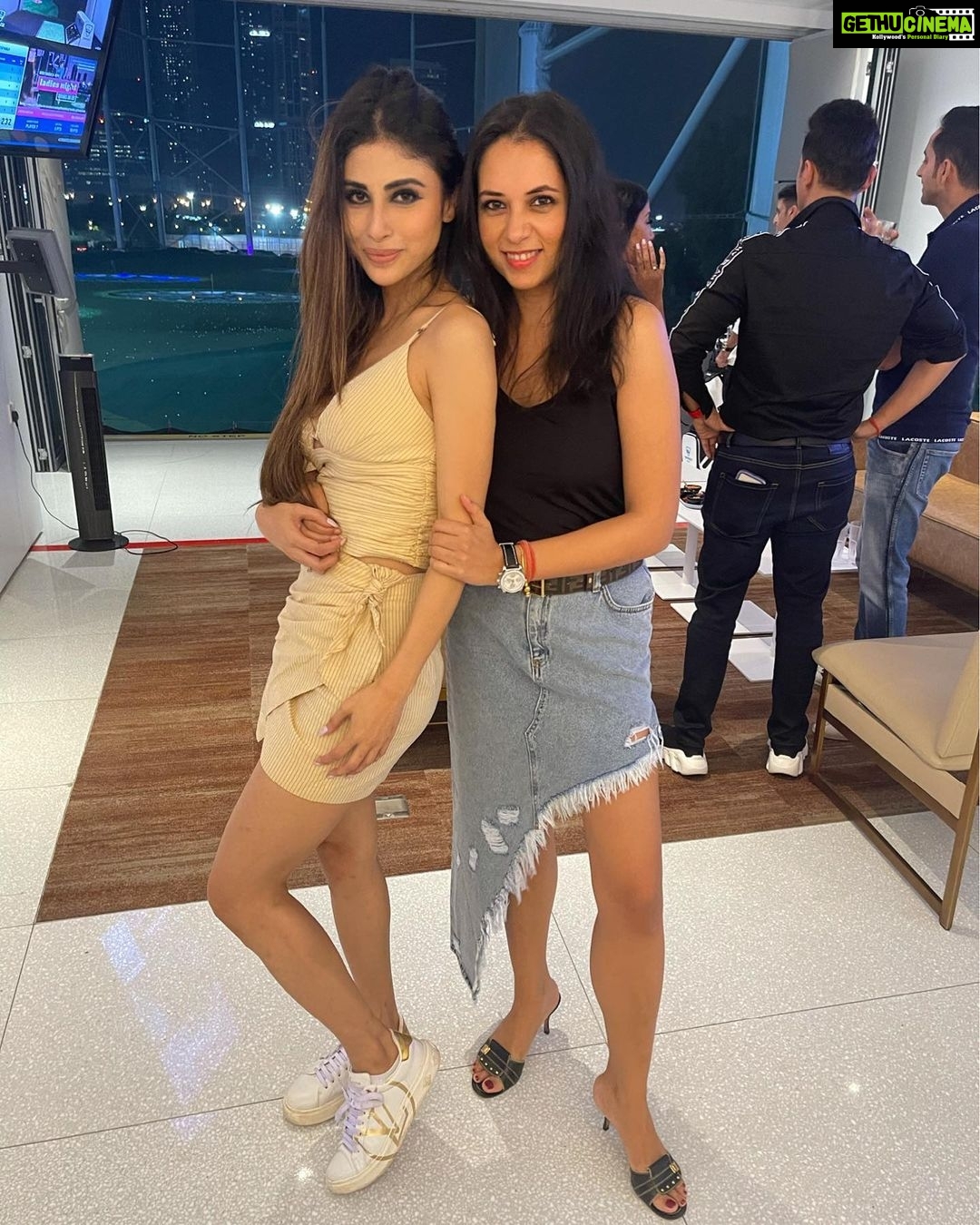 Mouni Roy Instagram - ๐ ๐ s! โฅ๏ธ๐ โพ๐ฑ๐ P.s HAPPY BIRTHDAY SHIVAANSH Dubai, United Arab Emiratesุฏุจู