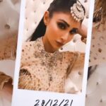 Mouni Roy Instagram - Last dance of 2021 x @anusoru @nidhikurda Hair @chettiarqueensly Make up @makeupbyrishabk Missed you @trishilagoculdas 🕺 🐐