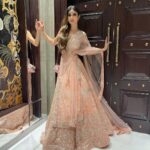 Mouni Roy Instagram - 🪔✨ @houseofneetalulla x @curiocottagejewelry x @rishika_devnani
