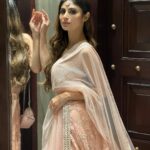 Mouni Roy Instagram - 🪔✨ @houseofneetalulla x @curiocottagejewelry x @rishika_devnani