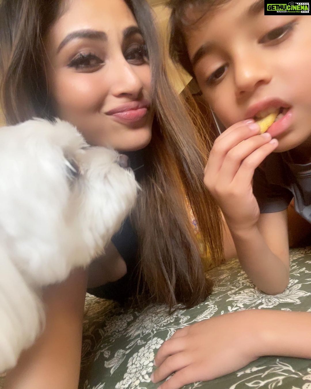 Mouni Roy Instagram - ๐ ๐ s! โฅ๏ธ๐ โพ๐ฑ๐ P.s HAPPY BIRTHDAY SHIVAANSH Dubai, United Arab Emiratesุฏุจู