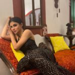 Mouni Roy Instagram - Go! It's time to ignite; Turn down the fright; Your keen eyes bright; Everything is alright…🔆🔱 ~ Aron Micko H.B