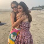 Mouni Roy Instagram - Me & my Roop at random ♥️