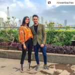 Mrunal Thakur Instagram - Friendship goals!! Run hard, party harder! . . . . . . Picture credit @noopursha