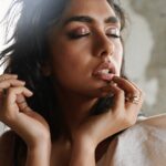 Mrunal Thakur Instagram - Messin’ around! Shot by: @vaishnavpraveen @houseofpixels Make up: @savleenmanchanda Hair: @marcepedrozo Styled by @begborrowstealstudio Outfit @nikitamhaisalkar Location: @morsestudios