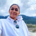 Mrunal Thakur Instagram – Esc