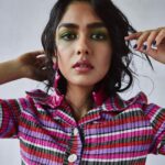 Mrunal Thakur Instagram - 👄