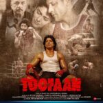 Mrunal Thakur Instagram - Dil mein koi aag phirse jaagi hai Tann mein soya lahoo aankhen malta hai Ik zid apna rasta dhoond rahi hai Toofaan jo thamm sa gaya tha phir chalta hai #Toofaan Trailer out tomorrow at 12 PM 🥊 #ToofaanOnPrime @primevideoin @excelmovies @romppictures @faroutakhtar #PareshRawal @hussain.dalal @ritesh_sid @rakeyshommehra @vjymaurya @ozajay @shankarehsaanloy @zeemusiccompany @jaduakhtar #AnjumRajabali @kassimjagmagia @vishalrr