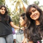 Mrunal Thakur Instagram – COLLEGE DAYS 🍟🔥

 #2010 #throwback 

Don’t miss #mcdonalds in the foreground #fort #CST #Mumbai