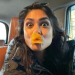 Mrunal Thakur Instagram – My DIET to Me : What the duck ? 
#autocorrect