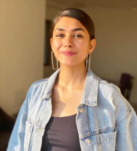 Mrunal Thakur Instagram - Oh hello 👋!