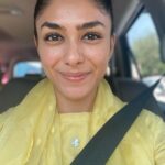 Mrunal Thakur Instagram – 11.11.2020 

US