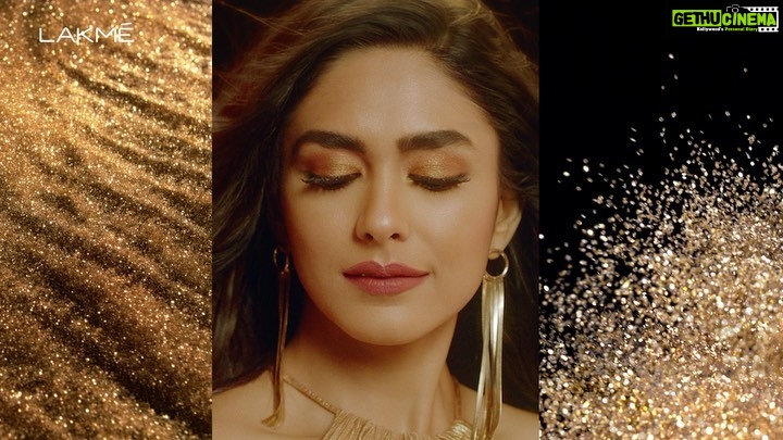 Mrunal Thakur Instagram - Are you SPOTLIGHT 💥💥ready? ⚡️🔥 Because my girls are ✨🎆🔥 @dayanaerappa @shruthymenon @jessicasadana @kartikvijay @namratasoni @achan_sasa . . . . #spotlight #makeup #eyeshadow #eyeshadow #instamakeup #lakme