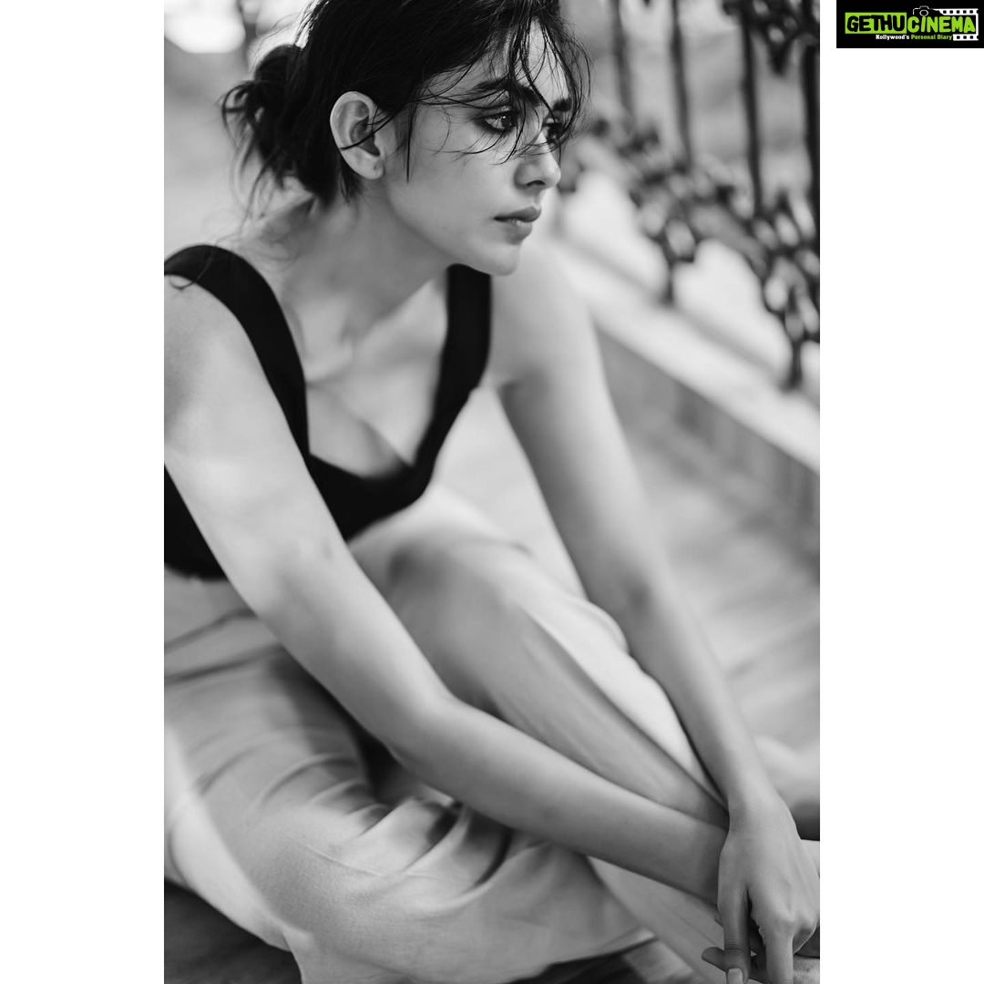 Mrunal Thakur Instagram - MINDFUL ✨🦋 . . . . . #selflove #blackandwhitephotography #loveyourself