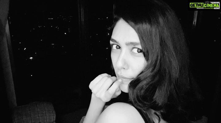 Mrunal Thakur Instagram - Too bad when you canβt wear your favourite Instagram filter out in public !ππ . . . P.S the only way I can travel countries πππ π€π€β€οΈβΎ #blackandwhite #tokyo #instafilter #vintagesoul #instagood