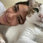 Mrunal Thakur Instagram – My new BOSS 🐾 🐾 
#newjob #catsofinstagram #catassistant