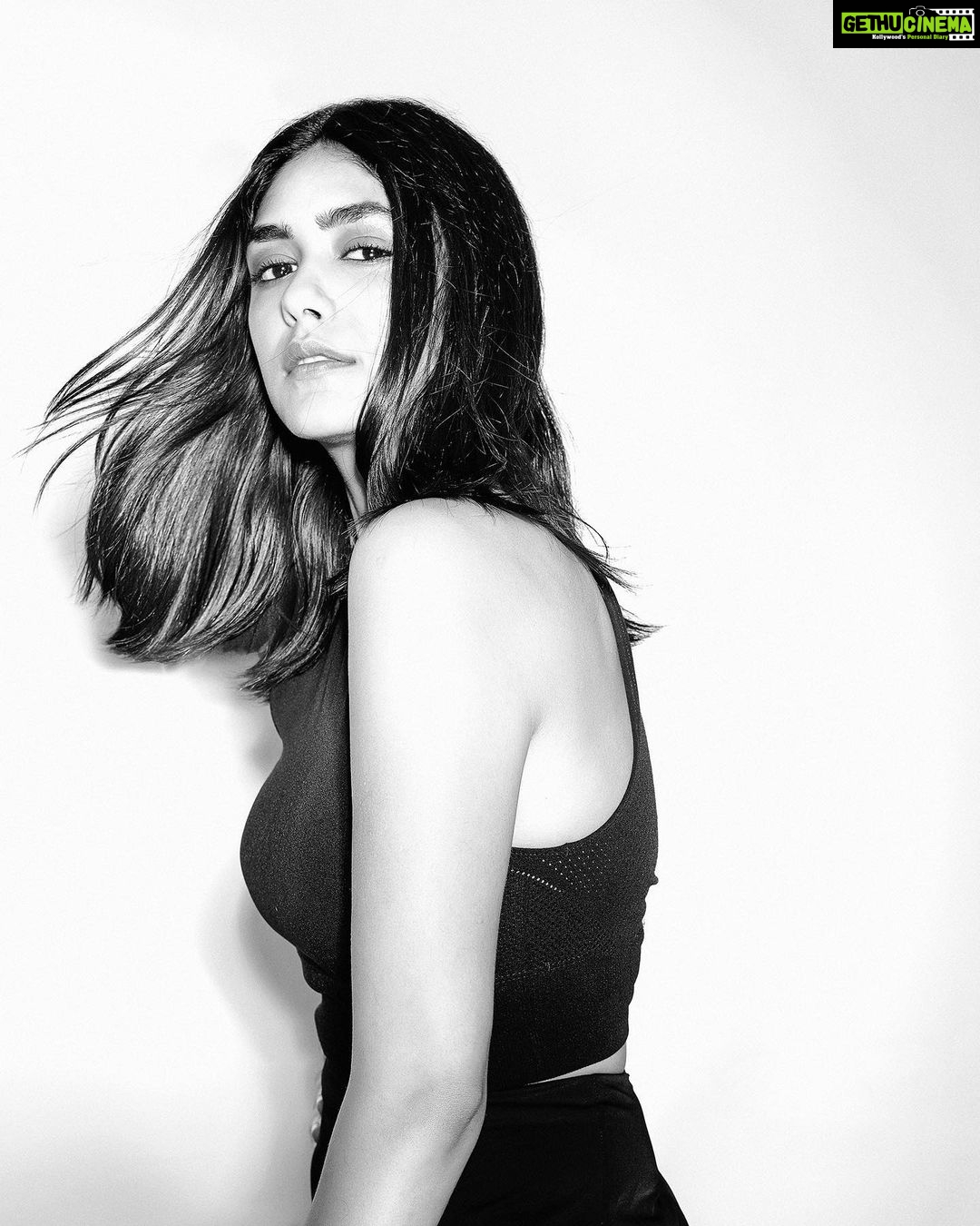 Mrunal Thakur Instagram - Always be the leading lady in your own life .