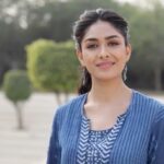 Mrunal Thakur Instagram - Every day, I’m blessed to meet so many inspiring people like you You work hard to provide for your family You stay away for weeks on end Putting your children to bed through FaceTime Always finding the way to make things work I meet you every day I get to hear about your story sometimes I can see that you’re strong You’re confident I want you to know how much you inspire me And I hope I can have the same effect on you From everyone that loves you On such a polarising day When I want us to feel more connected I’d like to ask that for today, That all men and women alike celebrate you, together. You hard working, independent, confident woman. This is a day where we all can show how grateful we are To the women around us Tell us why we inspire you I want to look back on the comments on this post And feel empowered Have I inspired you to do something? And if so, what was it? Happy international women’s day in biba estyle ❤️🥰 #happyinternationalwomensday #biba