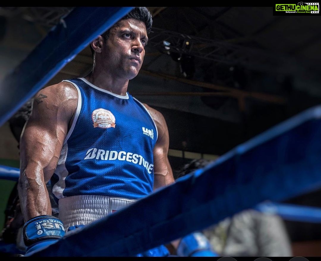 Mrunal Thakur Instagram - When life gets harder, you just get stronger. Iss saal #Toofan uthega. Releasing 02.10.2020 . . @faroutakhtar @ritesh_sid @rakeyshommehra @vjymaurya @shankarehsaanloy @excelmovies @romppictures @zeemusiccompany #PareshRawal #JavedAkhtar #AnjumRajabali #aafilms