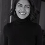 Mrunal Thakur Instagram - 🎵🎵🎶🎶 Can't say she never look for love 'Cause the world never good enough Now the worst neighborhood she go She could write a book to all What she learn from the good she know How to sell and to cook She soaring Then she fell and she hit the floor She not so gracious no more......