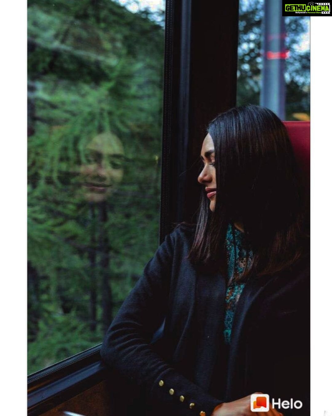 Mrunal Thakur Instagram - Take me back to Switzerland... . . . @helo_indiaofficial