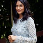 Mrunal Thakur Instagram – for you to see beauty here
does not mean
there is beauty in me
it means there is beauty rooted
so deep within you
you can’t help but
see it everywhere…
-Rupi Kaur .
.
.
.
.
.
.
.
. . .
#indianwear #fashion #ethnicwear #indianfashion  #india #style #kurti #ethnic #traditional #instafashion #indian #embroidery #indianethnicwear  #kurtis #ootd  #mumbai #sareelove #wedding #designer #bollywood  #designerwear #kalkifashion #instagood #makeup #tuesday