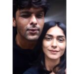 Mrunal Thakur Instagram - Happy birthday Sullu . . . . . Yaar tujhse baada nautanki meine na dekha kahin....kyun??? Tu janta hai kyu... know you since one and a half year but seems like yesterday... dam!kasam se so proud of you and thank you for always telling me that I am wrong when I am ! Nahi chahiye fake dost, judgemental log when I have you ! I am not bn senti or emo ....but 😖😖😖 accha chal I wont lie ! I am bn senti , emo about the fact that I have a genuine friend for lifetime... Happy KT day guys !🥳🥳🥳🥳