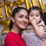 Mrunal Thakur Instagram - Zozo ❤❤❤ . . . . #masilove #1stbirthday #babygirl #instababies #cute #love #innocent 🦄🦄🦄🦄