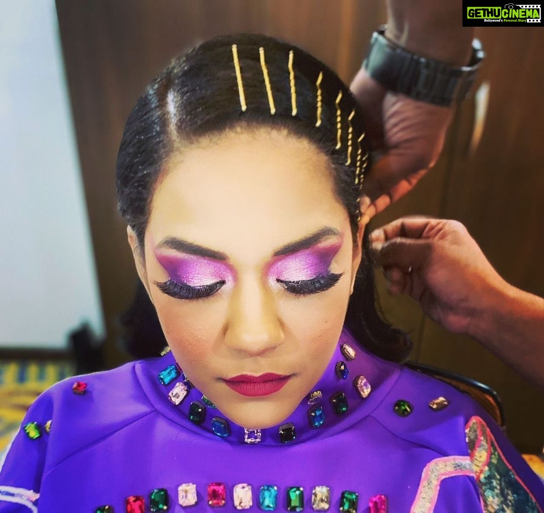 Mumaith Khan Instagram - Fairy tales are more than true: not because they tell us that dragons exist, but because they tell us that dragons can be beaten.-Neil Gaiman, Coraline😇. #acceptance #awesome #believeinyourself #respectyourself #care #dreams #encouragement #faith #grace #glitter #smile #stronger #peace #positivity #innerpeace #workhard #appreciation #selfesteem #selfrespect #motivation #wiser #wisdom #happiness #love #life 💖🌸😘