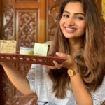 Nakshathra Nagesh Instagram – Good Skin! Good Mood! Good Day! 
with @mintcremecare
Recently came across this home grown brand and had my hands on few of their products😊
. 
. 
Totally in love with the their Goat Milk Skin Care Range!! Must try as they are Natural, Highly effective, Cruelty Free, Certified and dermatology approved Products!! 

As the brand claims, ITS COMPLETELY NATURAL AND FREE FROM ALL CHEMICALS, SULPHATES, PARABENS, SILICONES, ARTIFICIAL COLOURS AND FRAGRANCES ETC.