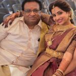 Nakshathra Nagesh Instagram - And now it’s time to show off my handsome dada ❤️❤️ @sameenasofficial @mani_stylist_ @chella_hair_makeup @profile_makeover @aravinth_mehendi_makeup @yesu_thebunny @sonaldjain25996 @haran_official_