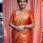Nakshathra Nagesh Instagram - Saree @elegant_fashion_way Jewellery @house_ofjhumkas #beingsaraswathy #tamizhumsaraswathiyum