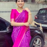Nakshathra Nagesh Instagram - Jewellery courtesy - @house_ofjhumkas Car in the background courtesy - @deepakdinkarofficial #beingsaraswathy #tamizhumsaraswathiyum