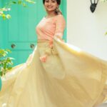 Nakshathra Nagesh Instagram - Outfit: @theanarkalishop_official Photo & Video: @haran_official_ @shotsofgiri Jewellery: @house_ofjhumkas Mua : @kaviyaartistry_off Shop This Outfit Online @ www.theanarkalishop.com