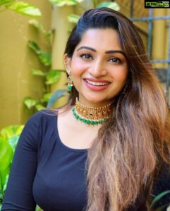 Nakshathra Nagesh Instagram - While planning your OOTD and OOTN do not forget on the right accessories cause they say beauty lies in the detail-er! Talking about accessories Zahana @zahana.in curates the right blend of ethnic and contemporary jewellery, do check it out for all your festive essentials. Don’t forget to use code: NAKSH15 for a flat 15% off on www.Zahana.in all through this month!