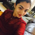 Nazriya Nazim Instagram – Red….😀