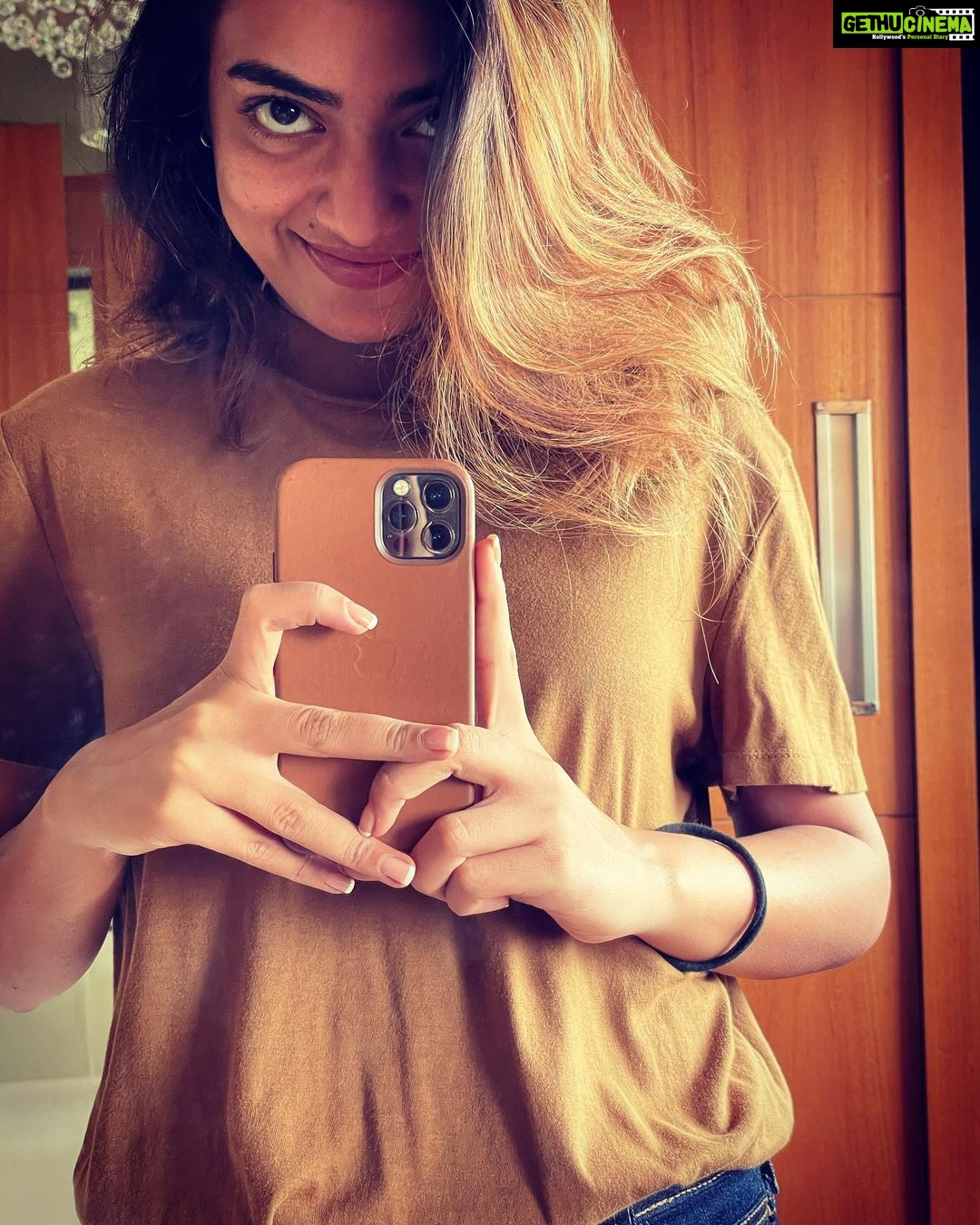 Nazriya Nazim Wallpaper  Download to your mobile from PHONEKY