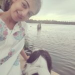 Nazriya Nazim Instagram - 🌅 🚣‍♀️ 🐶 💗