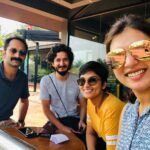 Nazriya Nazim Instagram - Team Goa! #freindslikefamily❤️ #roadtrip @utharakrishnan @sushintdt